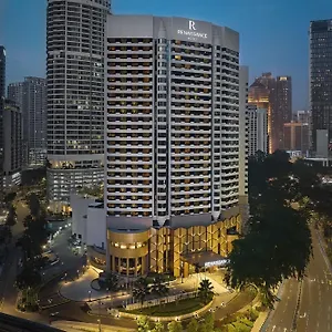 Renaissance & Convention Centre Hotel